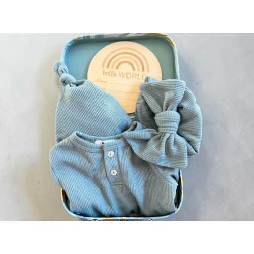 Newborn Gift Set Knotted Gown Matching Hat Hello World Announcement Disc Hospital Outfit Baby Coming Home Ensemble Waffle Material Soft Cozy