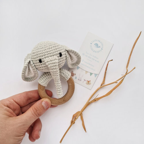 Baby crochet rattle gift for expecting mum, Giraffe Hippo Panda Elephant Koala Lion Zebra rattle