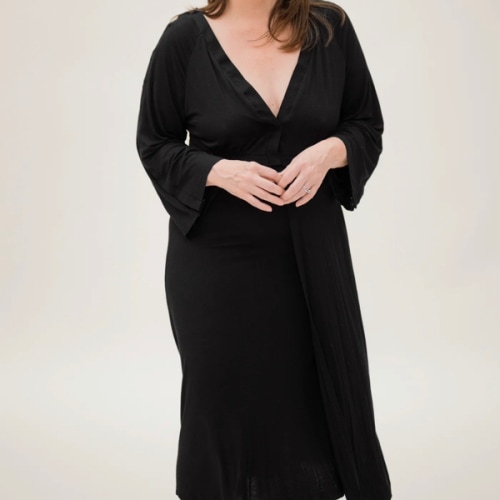 Amelia Labor & Postpartum Gown in Black – Lila
