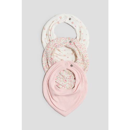 3-PACK RIBBED TRIANGULAR SCARVES