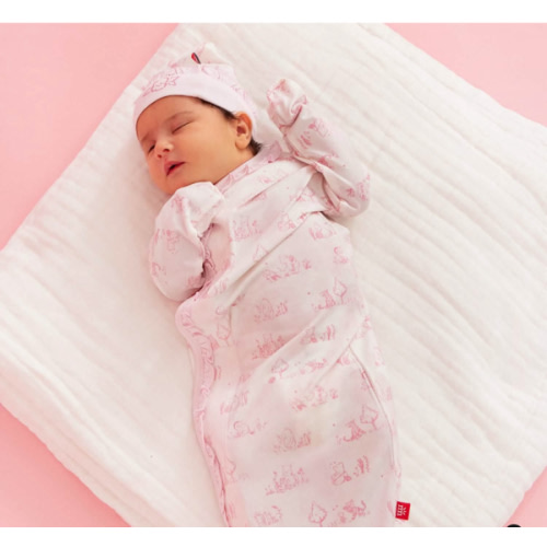 Magnetic Gown & Hat Set – Magnetic Me