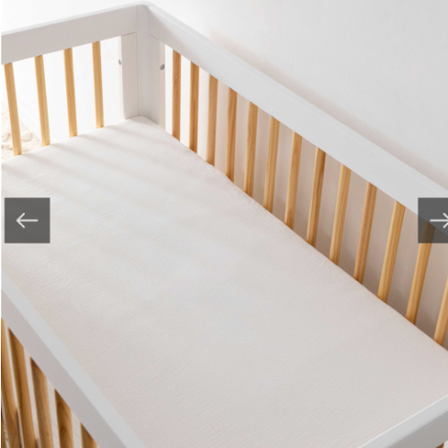Crib Sheet in GOTS Certified Organic Muslin Cotton