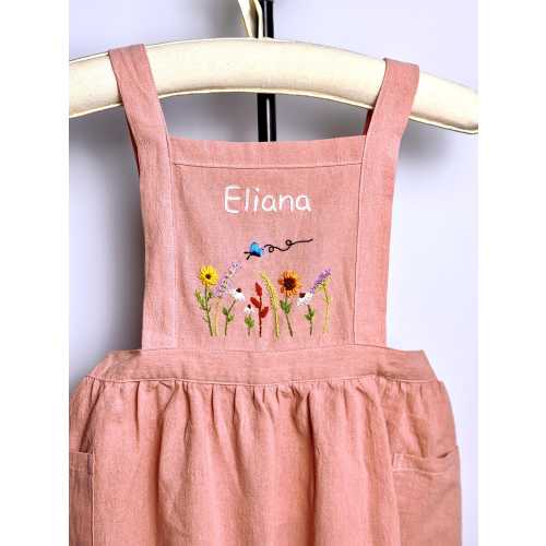 Hand-Embroidered Personalized Kids' Aprons, Soft Cotton-Linen Blend, Perfect for Cooking, Baking, Arts & Crafts, Ideal Birthday Gift V1