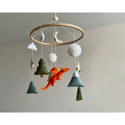 Cute Dragon mobile Nursery mobile Baby shower gift Fantasy nursery Felt orange dragon Hanging gender neutral mobile Forest decor Woodland