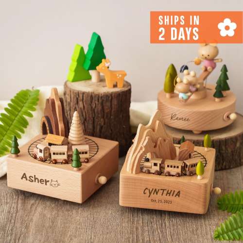 Personalized Wooden Train Music Box, First Mothers Day Gift, New Baby Gift, Keepsake Gift for Kids, Newborn Gifts, Engraved Name Music Box