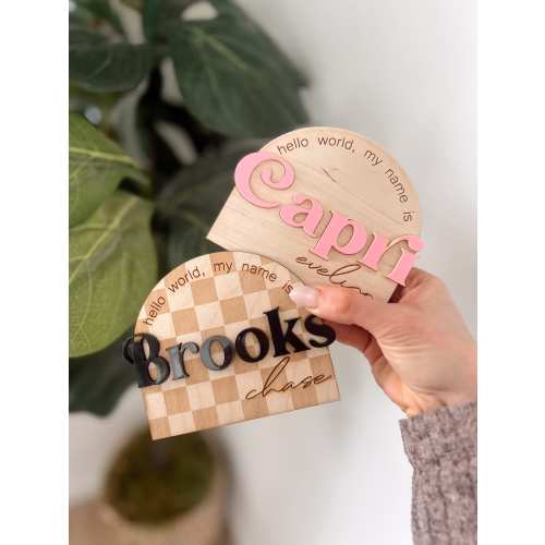 Checkered Baby Birth Announcement Sign: Arch Wood Name Photo Prop