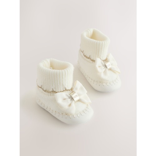Baby Girls Scallop Edge Knitted Padders Booties with Bow