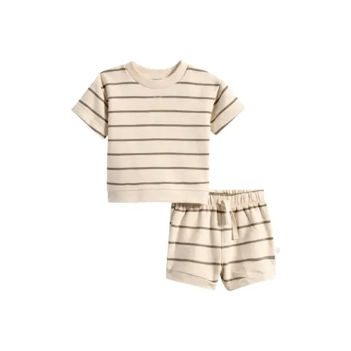 Striped Shorts and T shirt