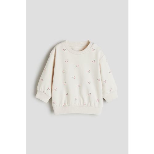 Cotton Sweatshirt, Crew-neck, Long sleeve, Cream/cherries, Kids | H&M USH&MH&MInstagramTikTokYouTubePinterestFacebookH&MCotton Sweatshirt, Crew-neck, Long sleeve, Cream/cherries, Kids | H&M USCotton Sweatshirt, Crew-neck, Long sleeve, Cream/cherries, Kids