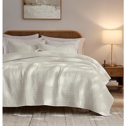 palassio Striped Beige 100% Cotton Quilt King Size Bedding Sets, Lightweight Crinkly Channel Pick Stitch Textured Bedspread Soft Shabby Chic Farmhouse Country Coverlet for All Season, 2 Shams