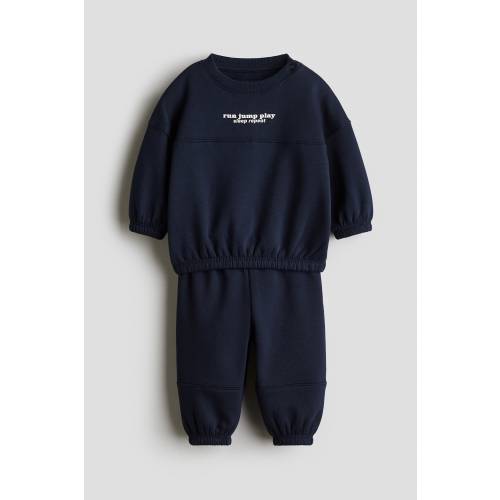 2-PIECE BRUSHED-INSIDE SWEATSUIT