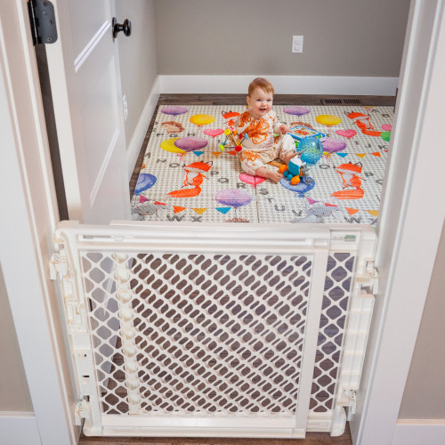 Toddleroo by North States Stairway Secure Gate