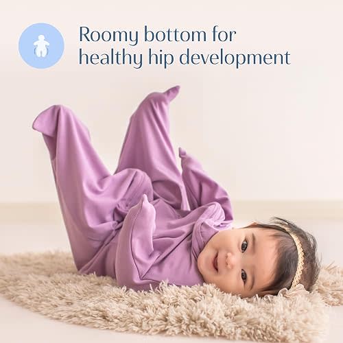 SleepingBaby Zipadee-Zip Transition Swaddle - Cozy Baby Swaddle Blanket with Zipper Convenience - Roomy Wearable Blanket for Easy Diaper Changes - Happy Wolf, Medium (6-12 Month)