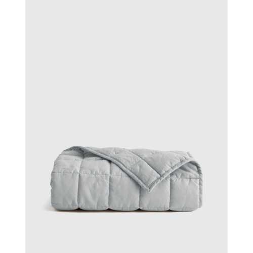 Linen Crib Quilt in Mist