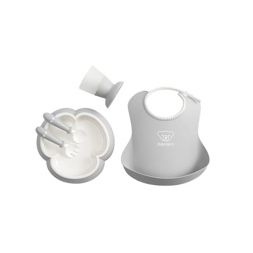 BabyBjörn Baby Dinner Set, 5 pc, Gray | Includes Baby Bib, Baby Plate, Baby Fork, Baby Spoon, and Baby Cup | Dishwasher Safe | Toddler Feeding Set for self-Feeding or Baby-led weaning