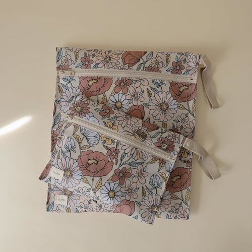 mushie Water Resistant Wet Bags | Large & Small Reusable Storage Bag for Baby Items and Travel | Zippered Pockets with Handle | Machine Washable, Set of 2 (Retro Flowers)