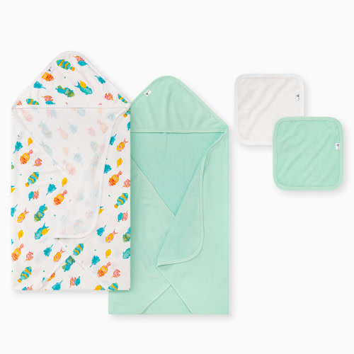 Burt's Bees Baby Hooded Towel and Washcloth Set - Fishy Friends, 0-9 Months