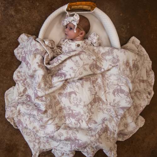 Western Daydream Rose Cotton Muslin Blanket with Scalloped Edges – Cowkid Clothing Company