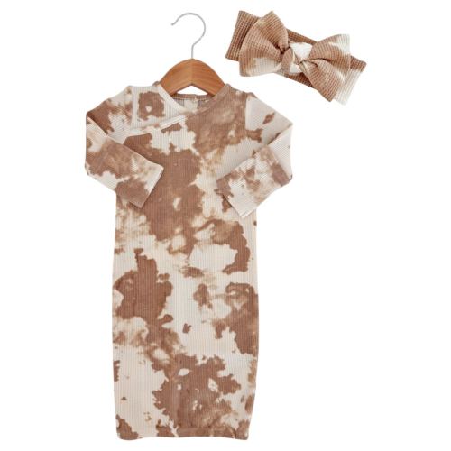 Organic Waffle Gown & Bow Set, Almond Tie Dye