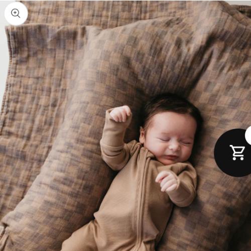 Muslin Quilt | faded brown checkered