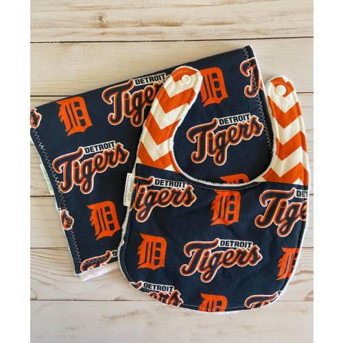 Detroit Tigers Baseball Burp Cloth and Bib