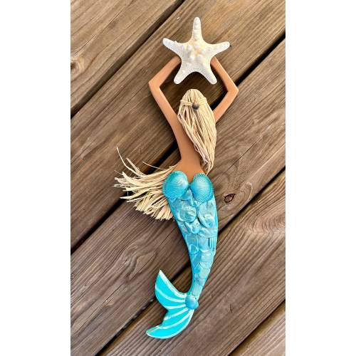 Seashell Mermaid Wall Art: Coastal Wood Decor (18")
