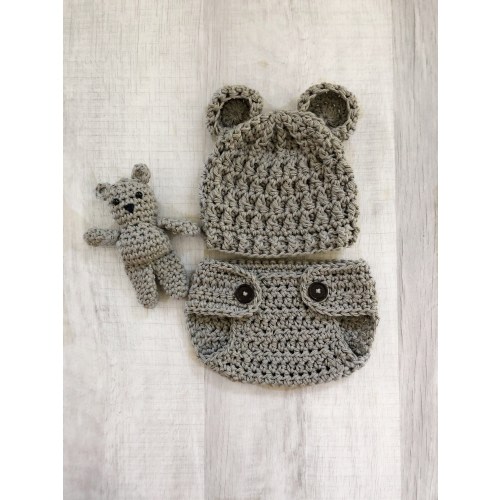 Baby bear hat with stuffie, crochet animal hat, newborn photo prop, woodland nursery or baby shower