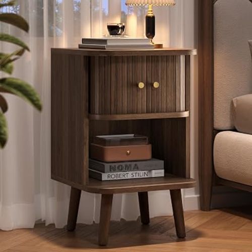 Decofy Fluted Nightstand, Mid Century Modern Bedside Table with Charging Station, Walnut End Tables with Sliding Tambour Doors, Storage Cabinet and Open Shelf for Bedroom, Walnut