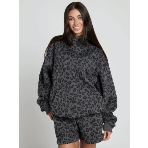 Minimalist Hoodie — Comfrt