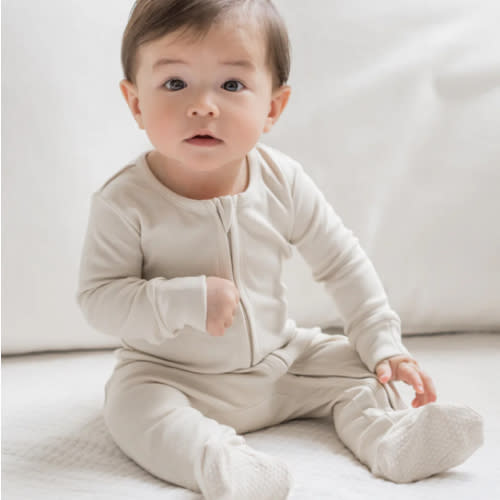 Peyton Zipper Sleeper