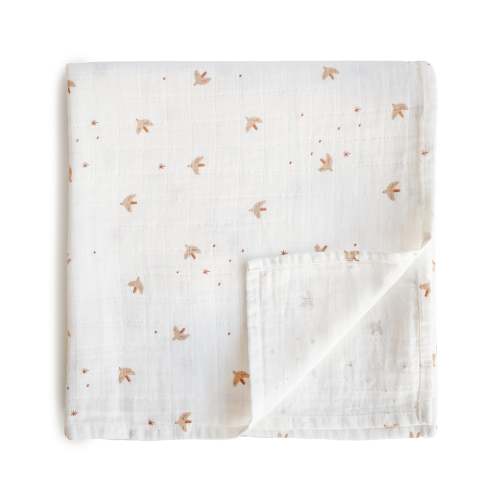 Organic Cotton Muslin Swaddle Blanket – Finn + Emma