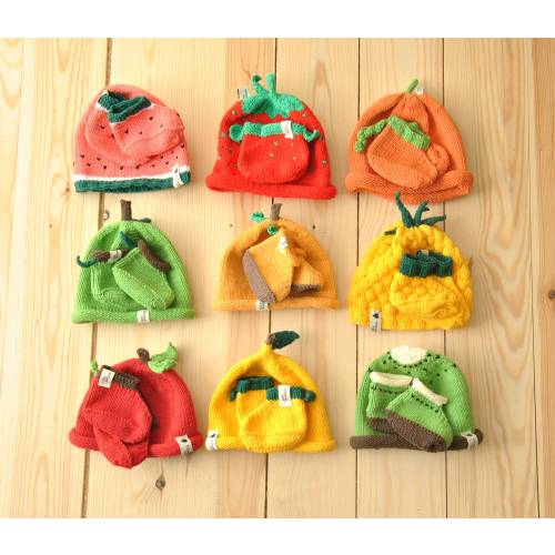 Newborn Gift Set / Hat and Booties / Fruits / 0-3 Months / Baby Gift