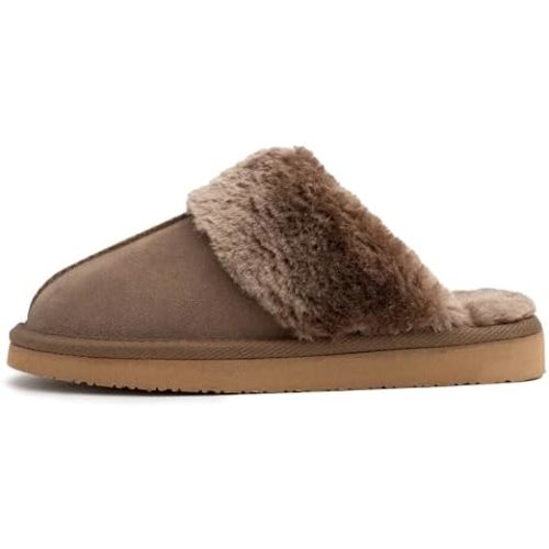 Minnetonka Women's Chesney Scuff