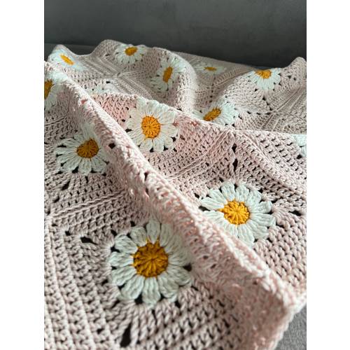 Pink Daisy Newborn Blanket, Baby Shower Gift, Cotton Crochet Stroller, Daisy Granny Toddler, Unique Square Throw, Statement Nursery Decor