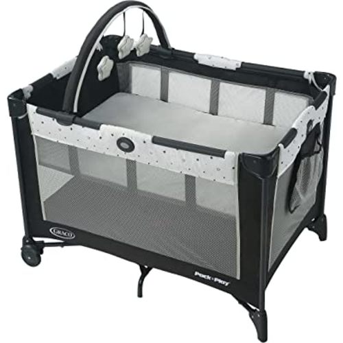 Graco Pack ‘n Play On the Go Playard, Foldable Baby Playpen with Bassinet, Asteroid