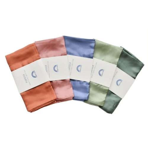 bellalunatoys.com/products/sarahs-silks-fiddlehead-custom-silk?_pos=2&_psq=playsi&_psid=967d4e898&_ss=e
