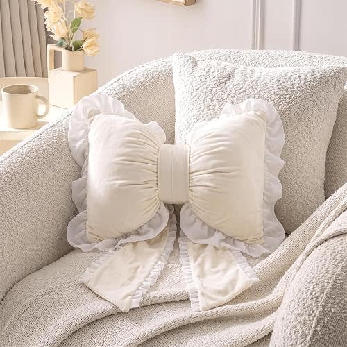 1 Piece Pink Bow Pillow with Ruffle 17.72 x 15.75'' Bowknot Shaped