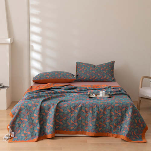 Ownkoti Pastoral Ginkgo Leaf Pattern Cotton Reversible Quilt – ownkoti