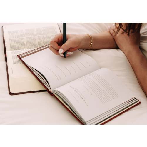 Motherhood and the Good Life | Katie Noble | Hosanna Revival Publishing