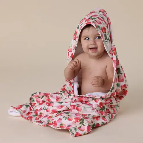 Snuggle Hunny - Organic Hooded Baby Towel in Strawberry