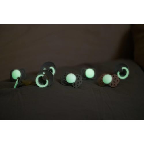 Amazon.com : BIBS Colour Night Glow in The Dark Soother 2-Pack, BPA Free Dummy Pacifier, Round Nipple. Natural Rubber Latex, Made in Denmark, Size 2 (6-18 Months), Petrol Glow/Deep Space Glow : Baby