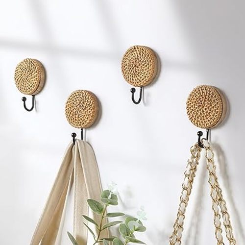 4 Pcs Boho Rattan Wall Towel Hooks Decorative Woven Hanging Holder Farmhouse Coat Rack Hooks Wood Coat Rack Wall Mount Vintage Decorative Hook for Hanging Coats