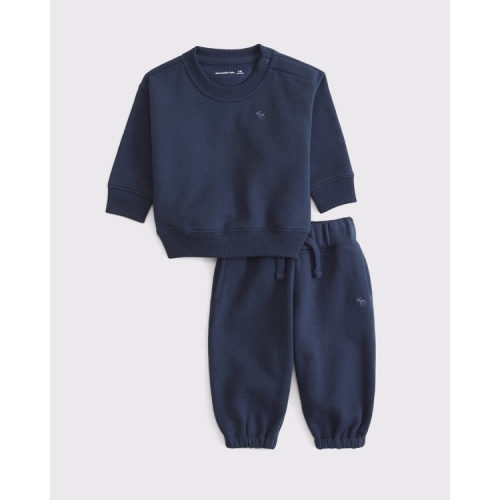 baby essential icon crew sweatshirt set