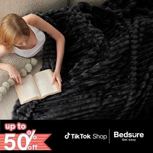 【Summer Aesthetic】Bedsure GentleSoft Cozy Soft Blanket - Patio - TikTok Shop