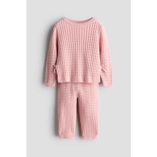 2-PIECE CABLE-KNIT COTTON SET