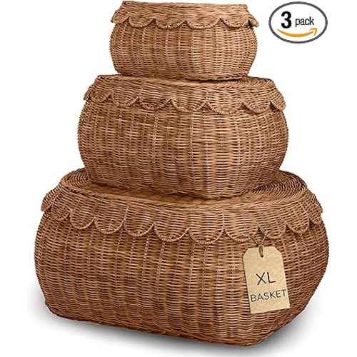 BEBE BASK Large Scalloped Basket Set Of 3 - Hand-Woven & Award-Winning Scallop Basket - XL - Extra Large for Blankets 22 x 16 x 10 In - Elegant Wicker With Scalloped Edge Lid (Mocca)