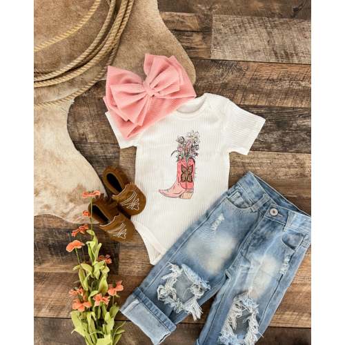Wildflower Boot (S/S Ribbed Onesie/ Tee) (little kid)(white) – theFRINGEDpineapple