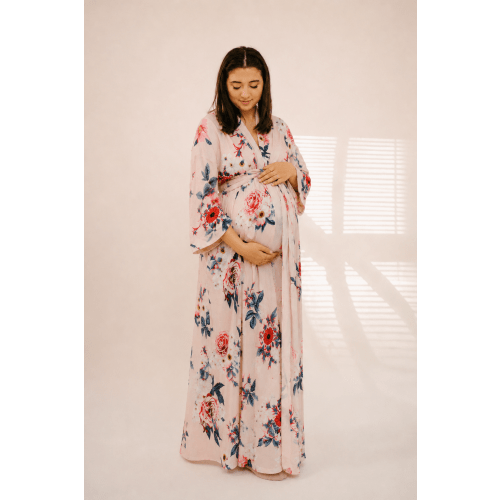 Robes in Blush Floral – Lila