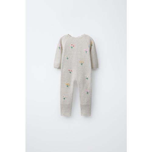 EMBROIDERED FLORAL KNIT JUMPSUIT - Light beige | ZARA United States
