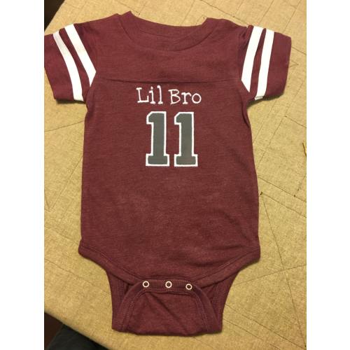 Embroidered onesie with appliqué Number